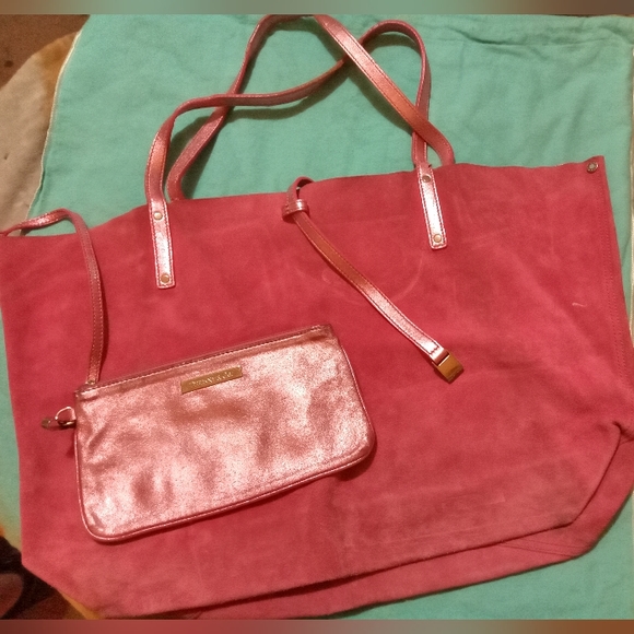 Tiffany Reversible Tote w/mini pouch - Picture 1 of 7